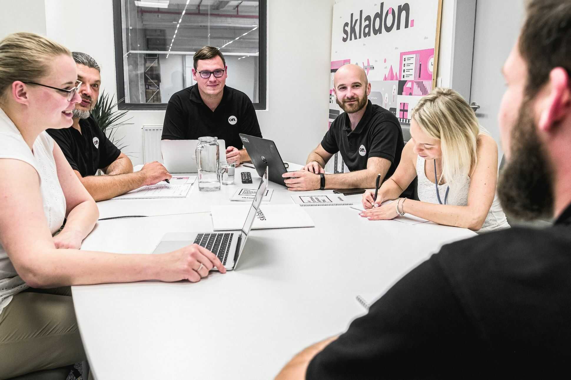 Fulfillment: Benefits and risks of outsourcing logistics